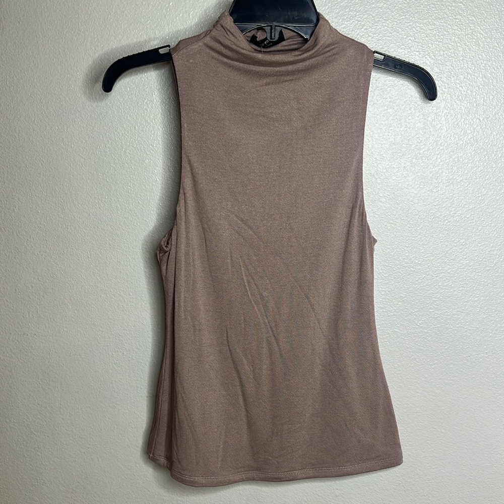 Naked Wardrobe Sculpting Tank - Large